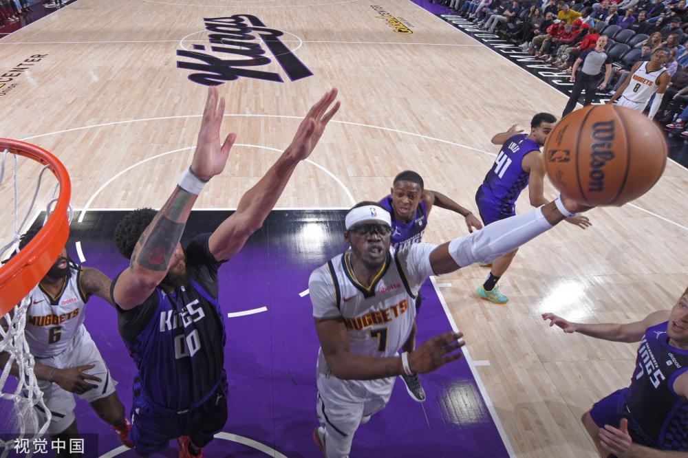 革步伐的加 革步伐的加